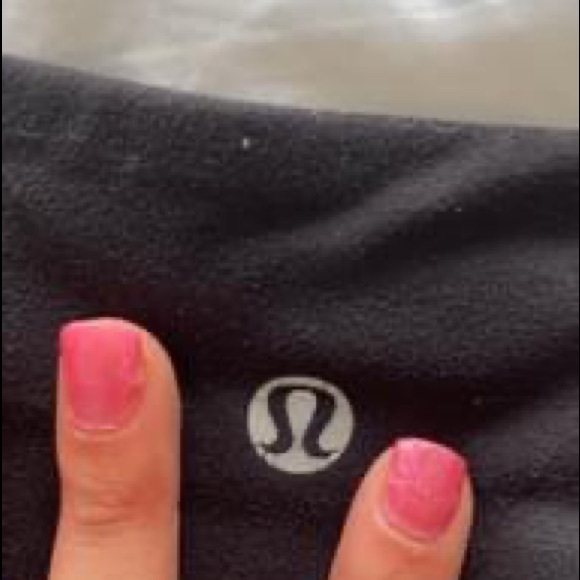 black lululemon leggings - Picture 2 of 2